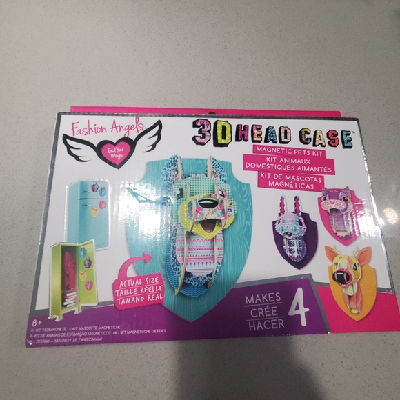 NWT FASHION ANGELS 3D head case - Picture 3 of 7